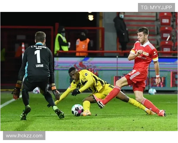 多特蒙德主场迎战勒沃库森巅峰对决上演德甲榜首激情对撞