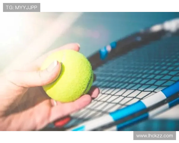 网球运动的全方位解析：从基础技术到世界顶级赛事的深度剖析