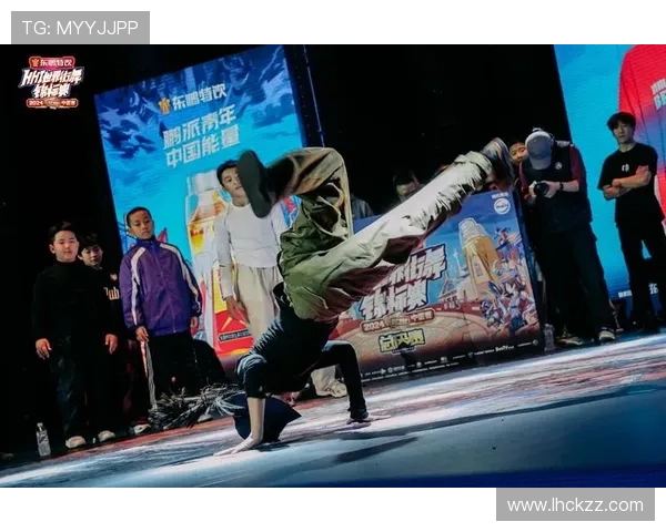 西安街舞队在世界攀岩锦标赛中以82分稳居积分榜首位