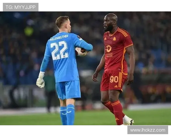 卢卡库的逆袭之路:从低谷到巅峰的奋斗故事与职业生涯回顾 卢卡库的逆袭之路:从低谷到巅峰的奋斗故事与职业生涯回顾