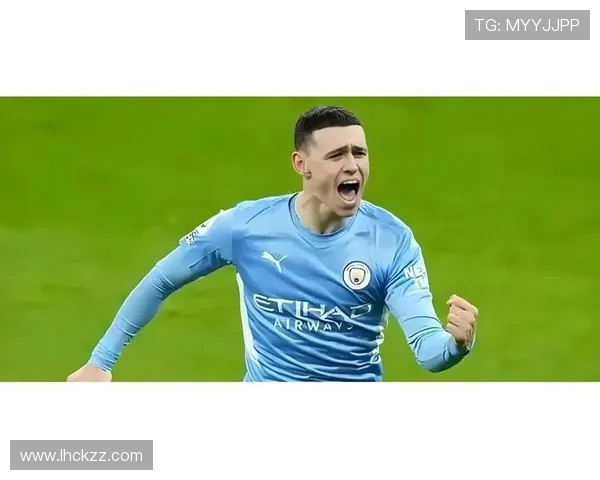 哈斯菲尔德主场迎战狼队争夺英超宝贵积分的激烈对决 哈斯菲尔德主场迎战狼队争夺英超宝贵积分的激烈对决