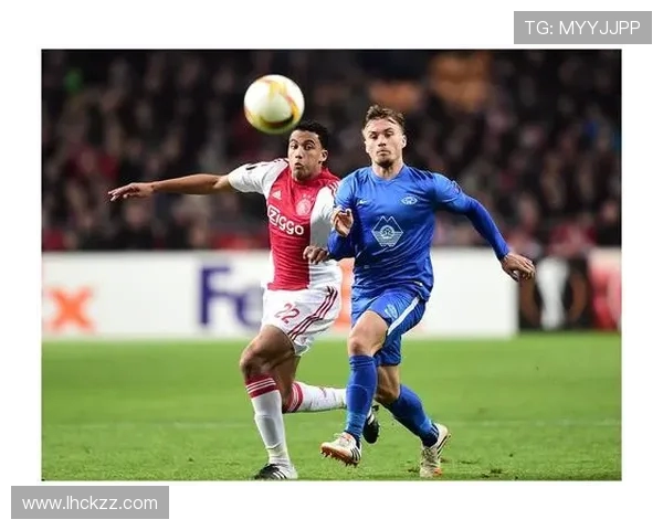 布兰与莫尔德的激烈对决分析与赛后总结 布兰与莫尔德的激烈对决分析与赛后总结